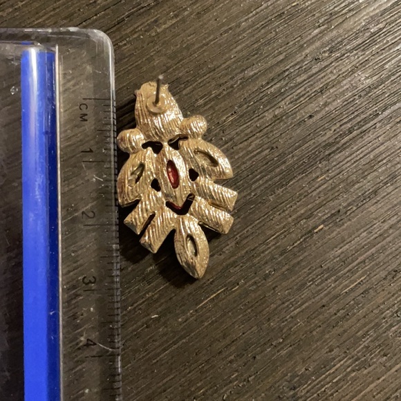 🔲Delicate Crystal Multi-Color stud earrings 🔲 - Picture 4 of 4